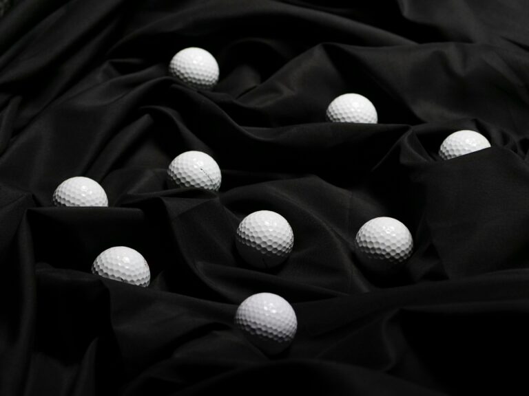 9 golf balls image