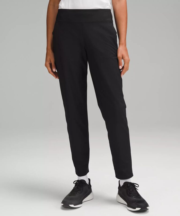 Warpstreme Multi-Pocket Mid-Rise Golf Pant 28 lululemon image